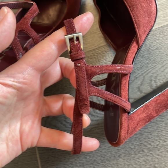 Prada Burgundy suede pumps (Sz 36) - Picture 13 of 15